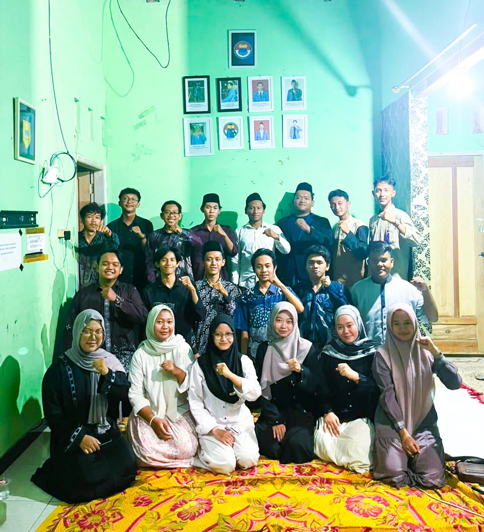 Peringati Maulid Nabi, PMII Rayon Ekonomi dan Bisnis Islam Ajak Kader Teladani Akhlak Rasulullah
